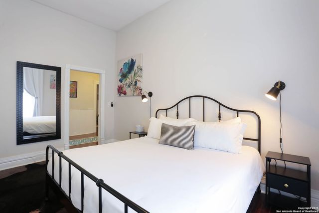 1712 N Pine, San Antonio, TX 78208