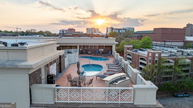 755 E Broad Street 903, Athens, GA 30601
