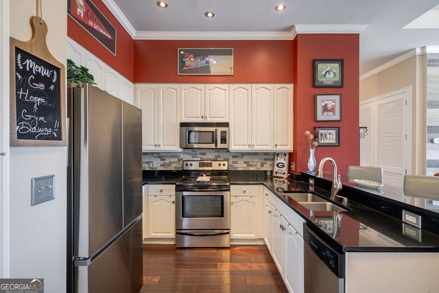755 E Broad Street 903, Athens, GA 30601