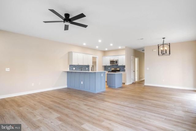 14 MULBERRY ST, Georgetown, DE 19947