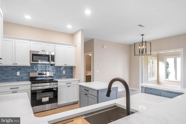 14 MULBERRY ST, Georgetown, DE 19947