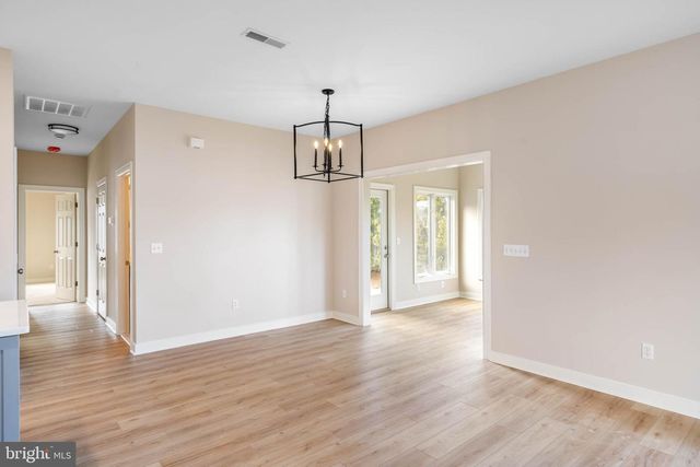 14 MULBERRY ST, Georgetown, DE 19947