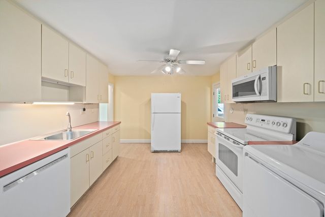 34 Birchcroft Rd, Canton, MA 02021