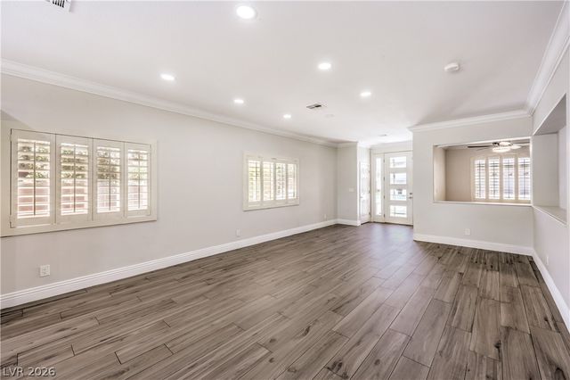 800 Royal Elm Lane, Las Vegas, NV 89144