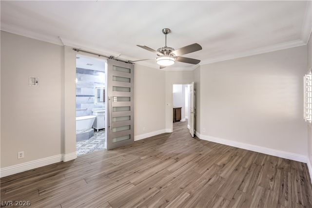 800 Royal Elm Lane, Las Vegas, NV 89144