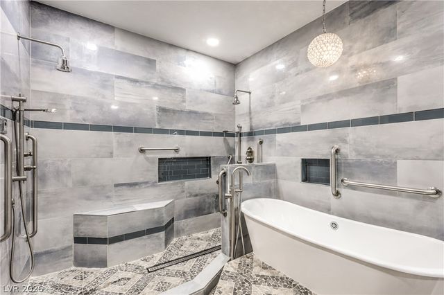 800 Royal Elm Lane, Las Vegas, NV 89144