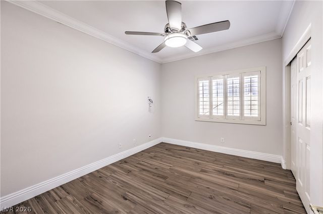 800 Royal Elm Lane, Las Vegas, NV 89144