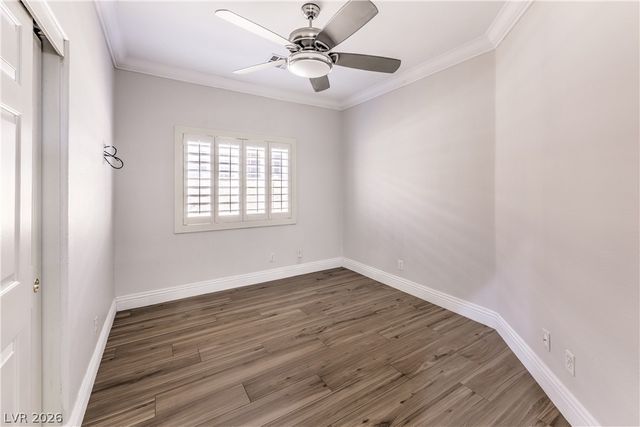 800 Royal Elm Lane, Las Vegas, NV 89144
