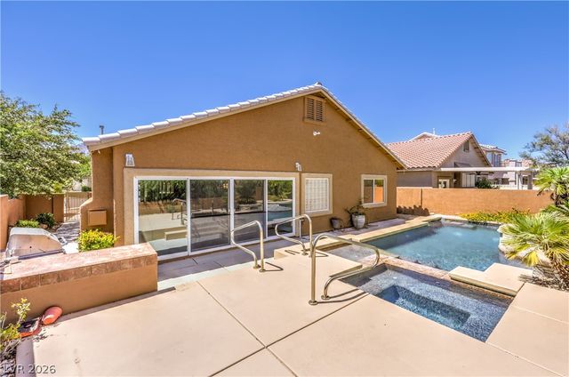 800 Royal Elm Lane, Las Vegas, NV 89144
