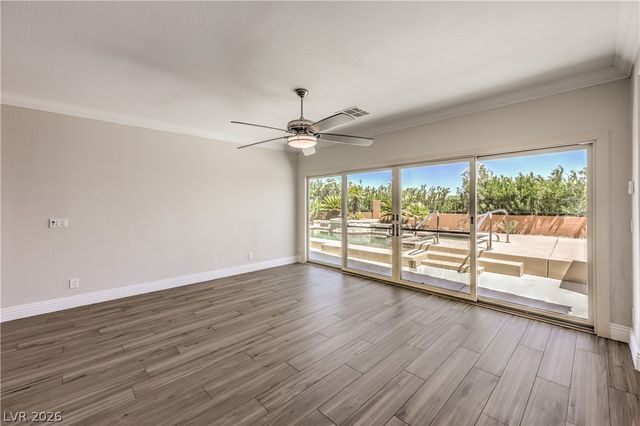 800 Royal Elm Lane, Las Vegas, NV 89144