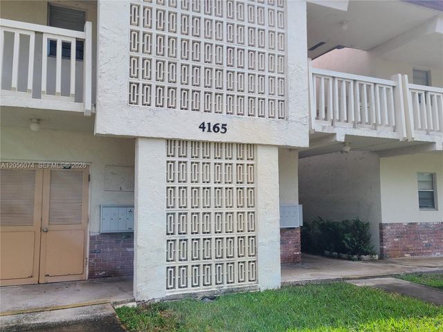 4165 SW 67th Ave 112B, Davie, FL 33314