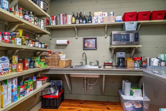 575 GUINNS COVE LANE, Hayden, AL 35079