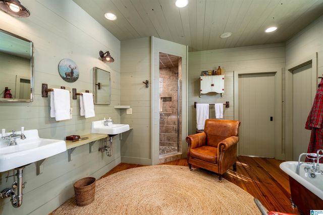 575 GUINNS COVE LANE, Hayden, AL 35079