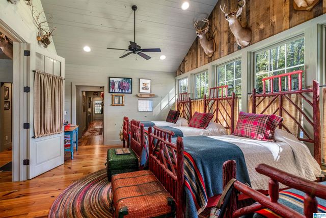 575 GUINNS COVE LANE, Hayden, AL 35079