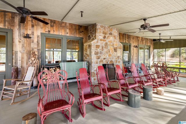 575 GUINNS COVE LANE, Hayden, AL 35079