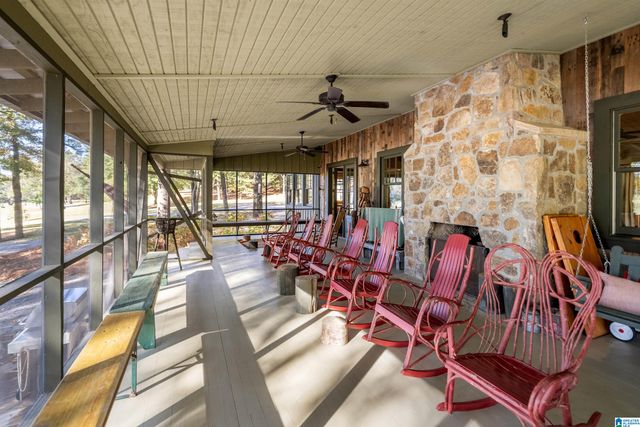 575 GUINNS COVE LANE, Hayden, AL 35079