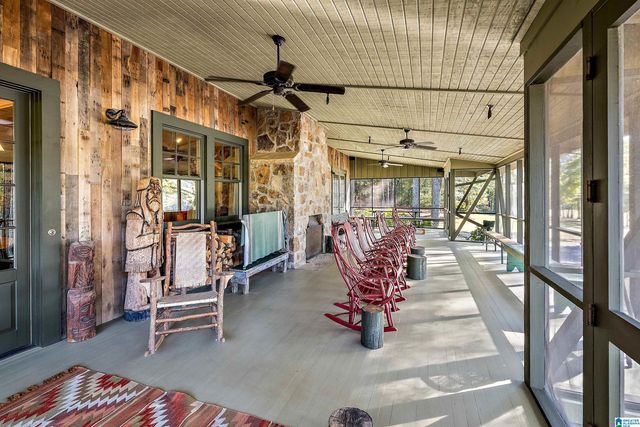 575 GUINNS COVE LANE, Hayden, AL 35079