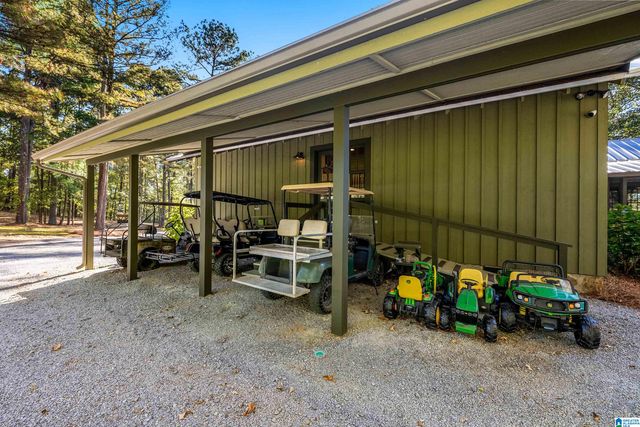 575 GUINNS COVE LANE, Hayden, AL 35079