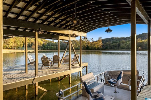 575 GUINNS COVE LANE, Hayden, AL 35079