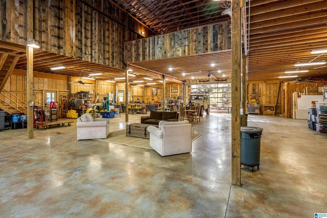 575 GUINNS COVE LANE, Hayden, AL 35079