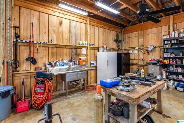 575 GUINNS COVE LANE, Hayden, AL 35079