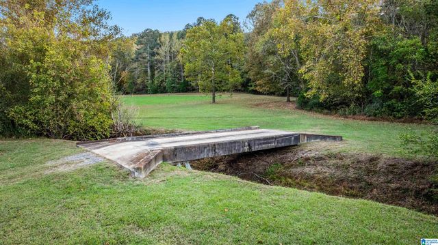 575 GUINNS COVE LANE, Hayden, AL 35079