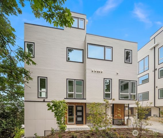 532 W Barrett Street, Seattle, WA 98119