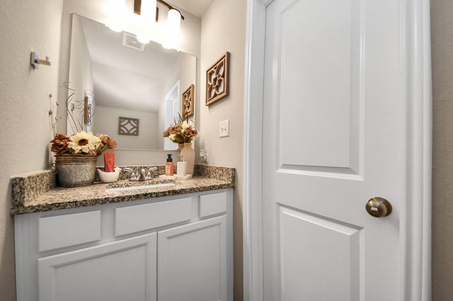 127 Worley Way, Huntsville, TX 77320
