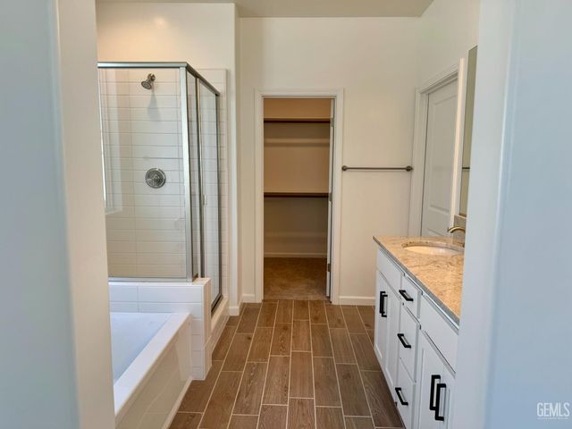 15126 Garethford Street, Bakersfield, CA 93311