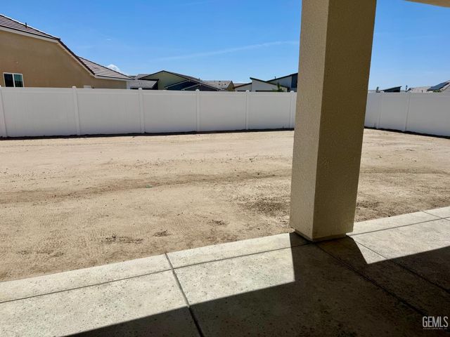 15126 Garethford Street, Bakersfield, CA 93311