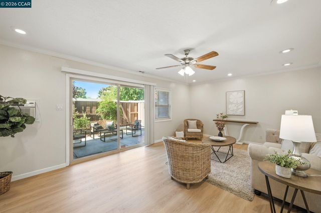 1014 Bancroft Rd, Concord, CA 94518