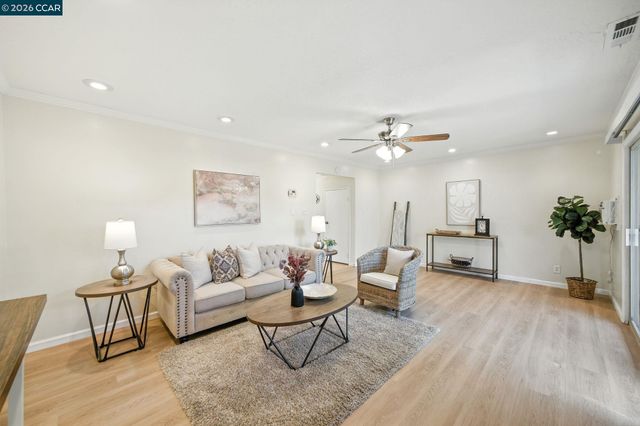 1014 Bancroft Rd, Concord, CA 94518