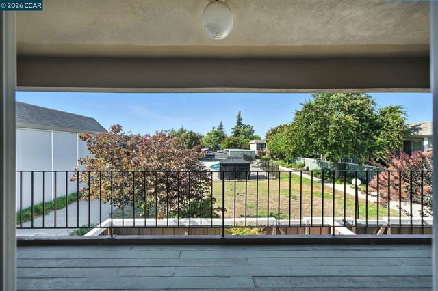 1014 Bancroft Rd, Concord, CA 94518