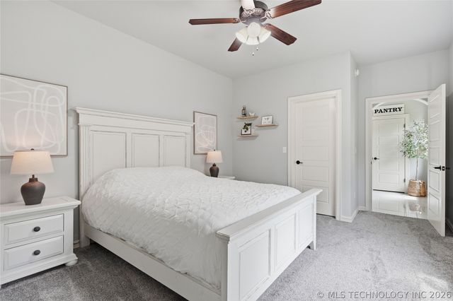28333 E 71st Place S, Broken Arrow, OK 74014