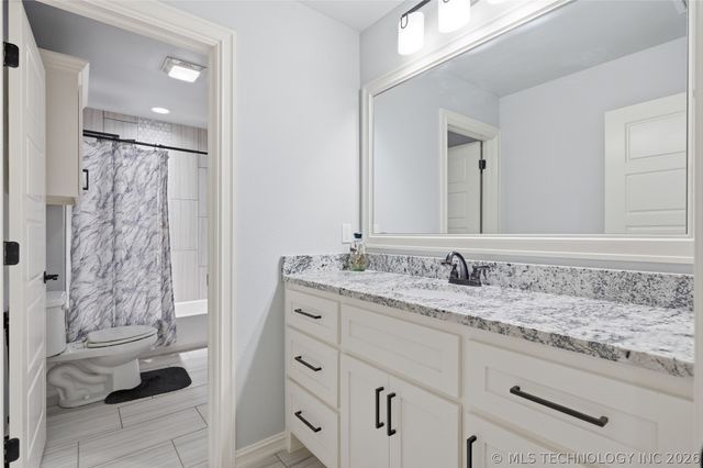 28333 E 71st Place S, Broken Arrow, OK 74014