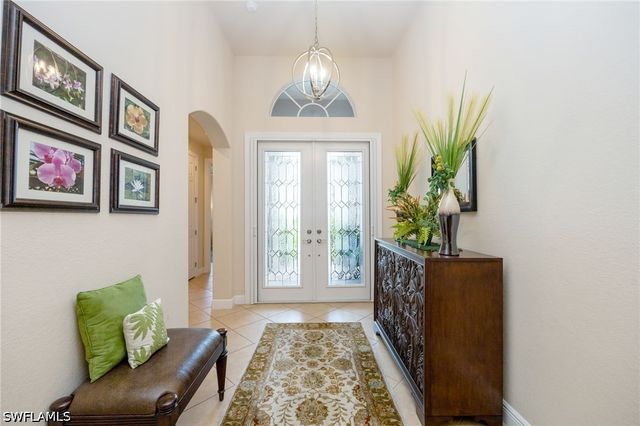 7747 Martino CIR, Naples, FL 34112