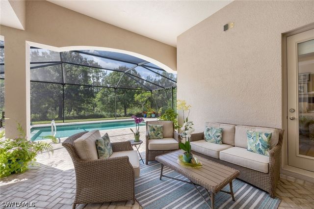 7747 Martino CIR, Naples, FL 34112