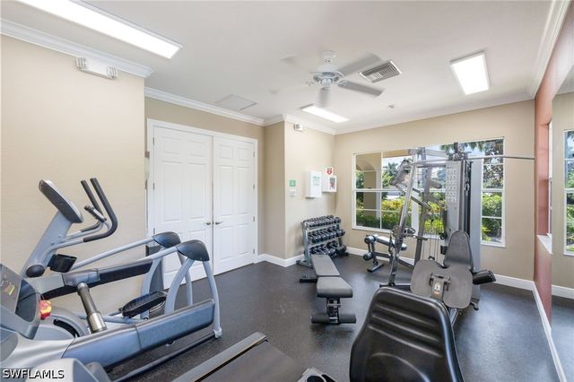 7747 Martino CIR, Naples, FL 34112