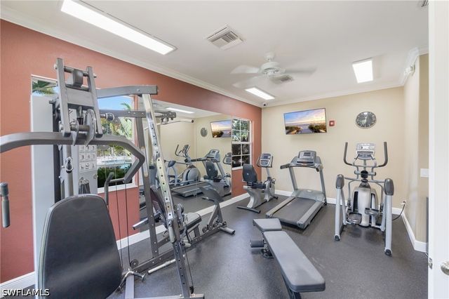 7747 Martino CIR, Naples, FL 34112