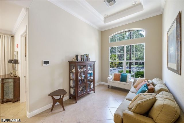 7747 Martino CIR, Naples, FL 34112