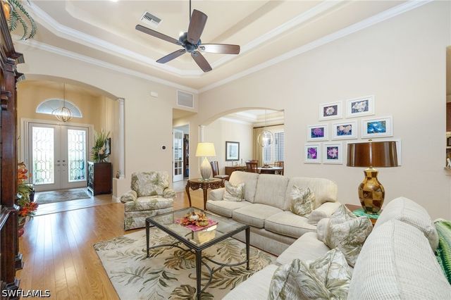 7747 Martino CIR, Naples, FL 34112