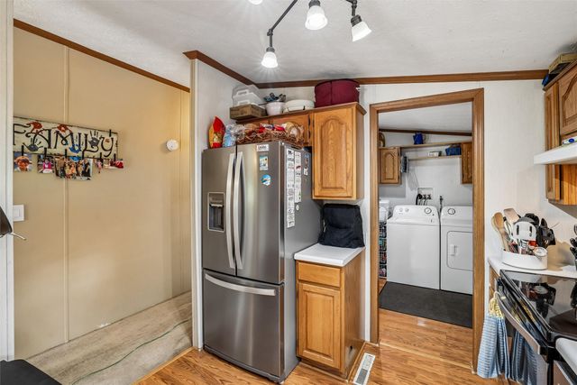 102 Lakeview Drive, Montezuma, IA 50171