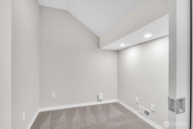 3417 77th Avenue SE, Mercer Island, WA 98040