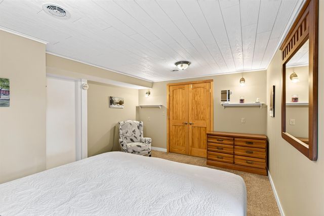 11 Stratton View Road, Winhall, VT 05340