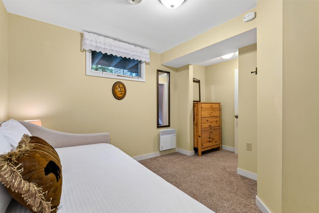 11 Stratton View Road, Winhall, VT 05340