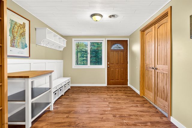 11 Stratton View Road, Winhall, VT 05340