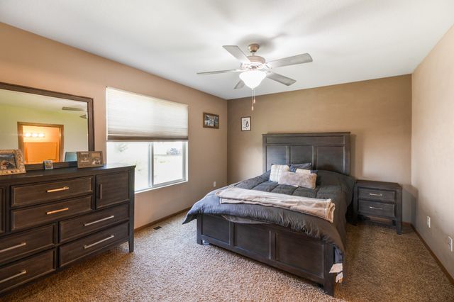 1208 Michael Street SE, Bondurant, IA 50035