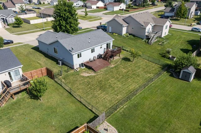 1208 Michael Street SE, Bondurant, IA 50035