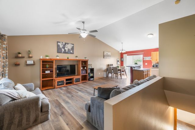 1208 Michael Street SE, Bondurant, IA 50035