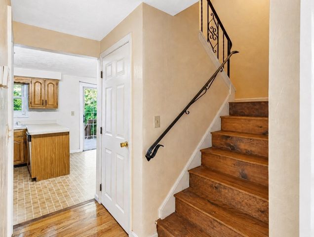 20 Washington Street 3-6, Easton, MA 02334